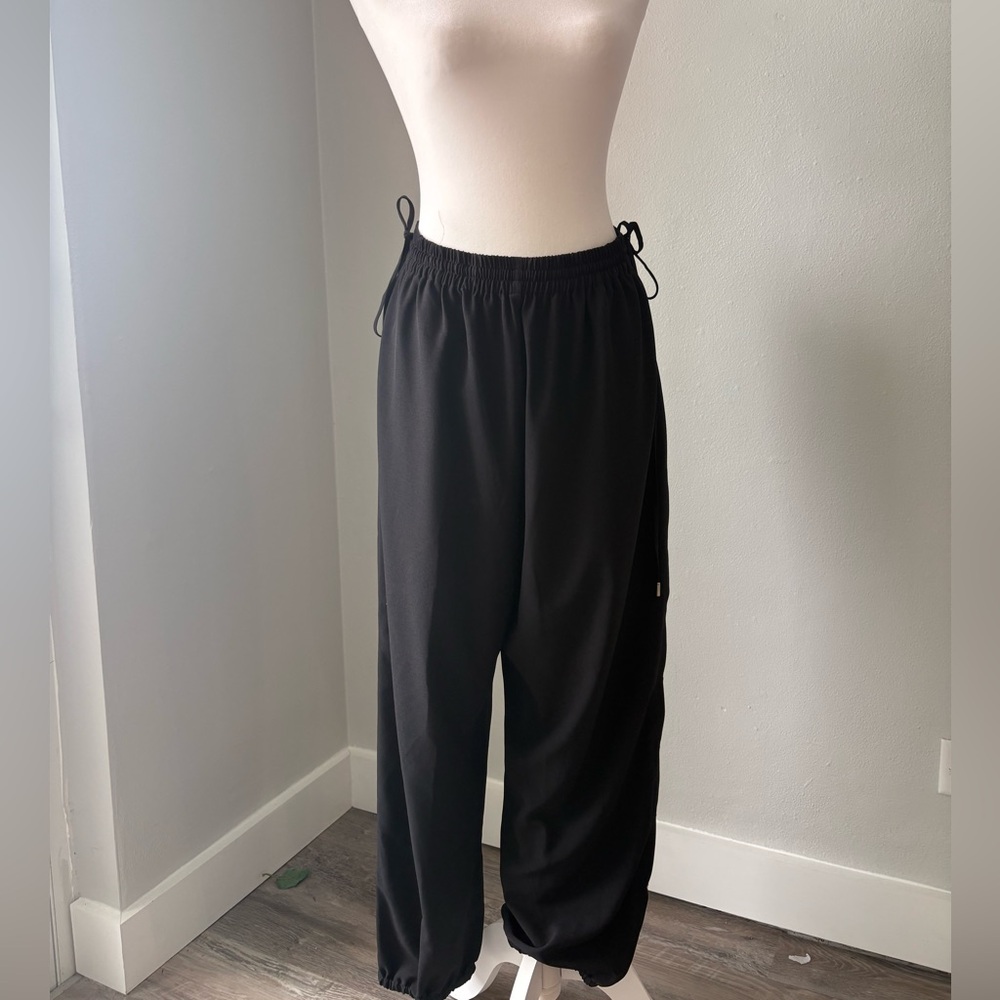 Elie Tahari Black Pants with Gold Accent